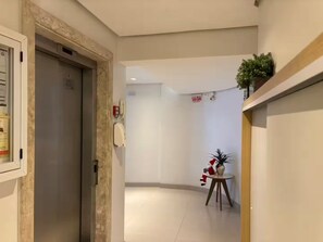 Interior - 2 Bedrooms with 2 Parking Spaces - 400m from the Beach BC (Balneário Camboriú)