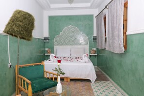 Chambre royale double | Accès au Wi-Fi (inclus)