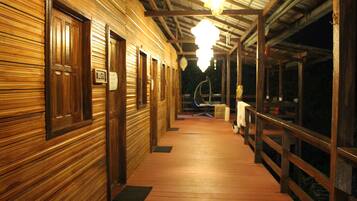 Habitación clásica, vistas al río | Interior