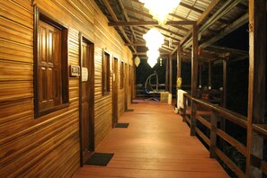 Classic Room, River View | Interior - Angatu Amazon Jungle Lodge (Iranduba)