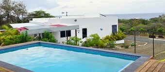 Villa Aloë - Ocean view villa with pool in Lagun