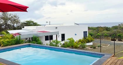 Villa Aloë - Ocean view villa with pool in Lagun