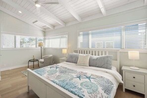 4 Schlafzimmer, Bügeleisen/Bügelbrett, WLAN, Bettwäsche