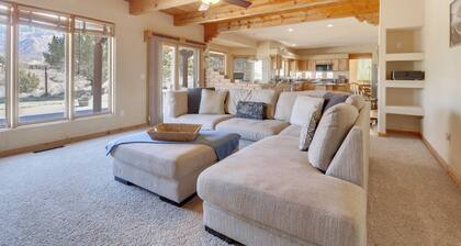 Luxe Desert Retreat w/ Mtn Views in Albuquerque!