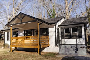 Exterior - Modern 3br 7 Min from Airport and 12 min from stadium FIFA 2026 (Atlanta)