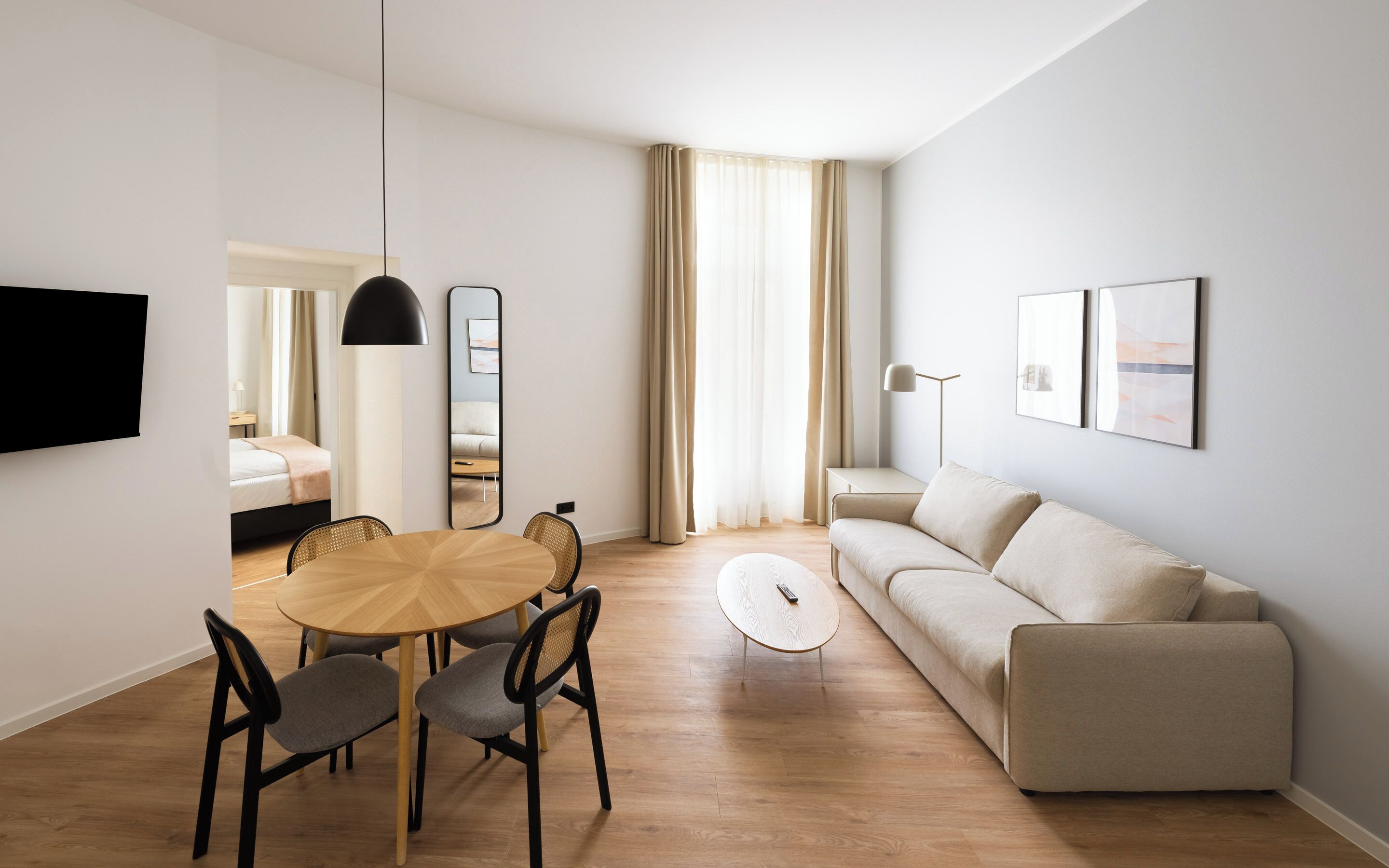 One Bedroom Suite with sofa bed | Ruang tamu