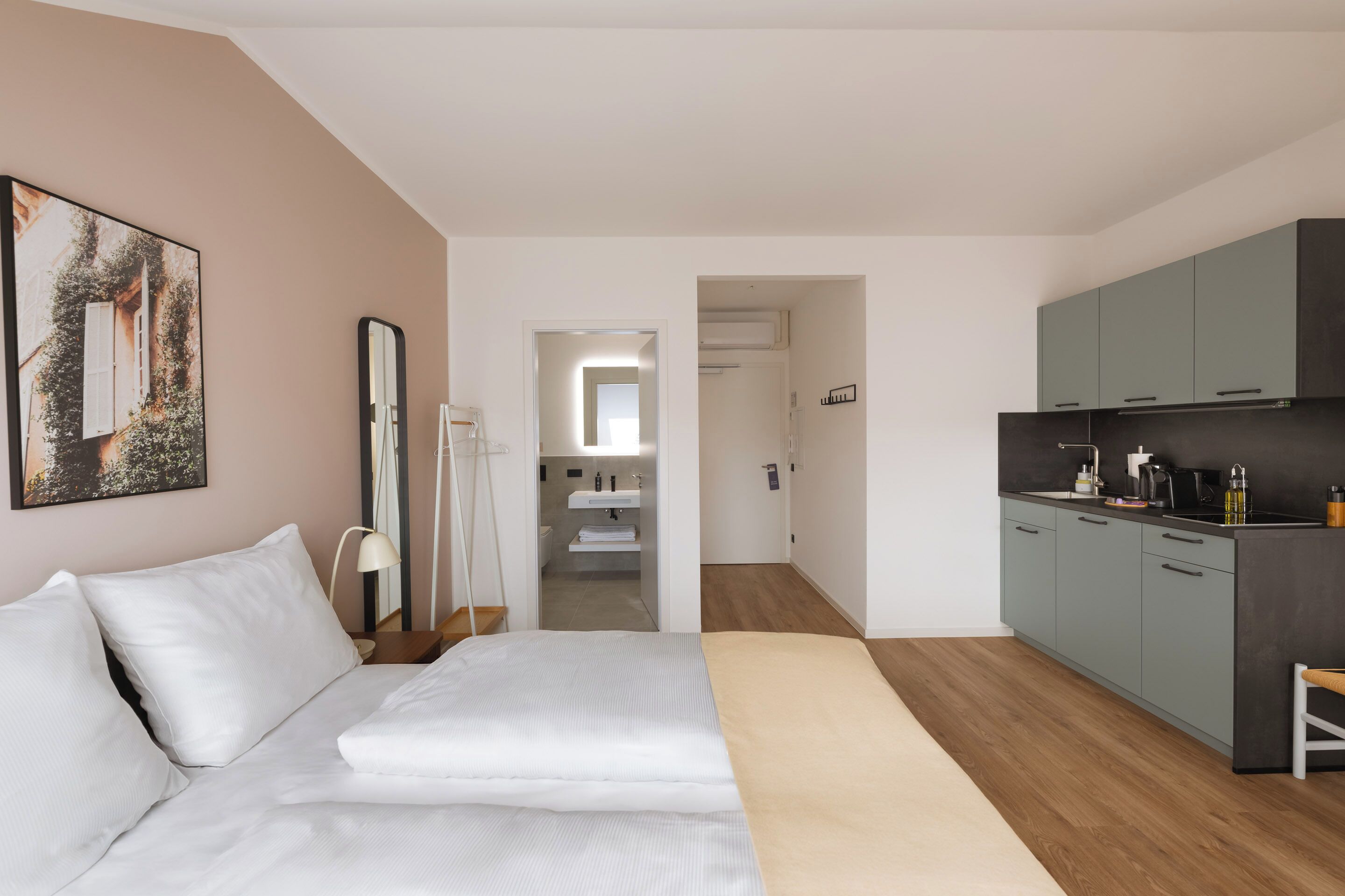 One Bedroom Suite
