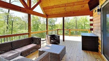 House (6 Bedrooms) | Property amenity