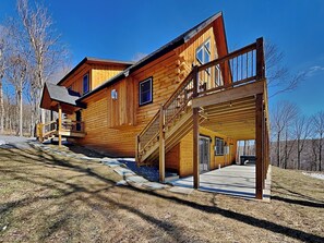 House (6 Bedrooms) | Property amenity - Grace Mountain Cabin (McHenry)