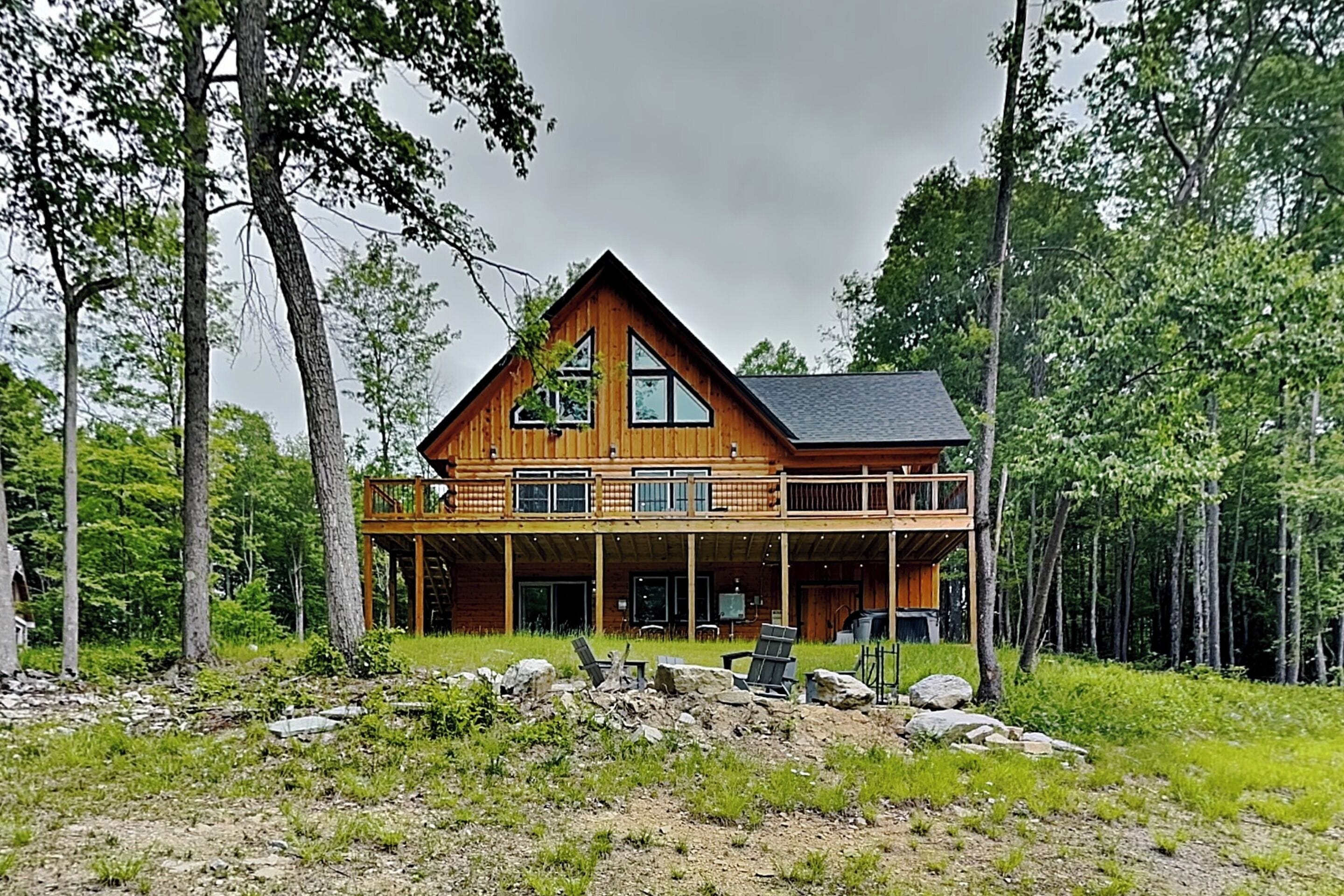 House (6 Bedrooms) | Front of property