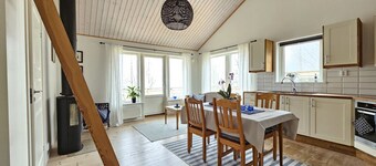 Cottage close to nature and the sea | SE09179
