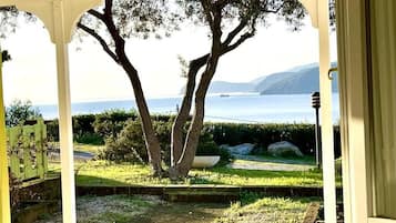 Comfort Apartment, 1 Bedroom, Sea View | Interior