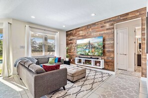 Living area - Magic Grove Villa - Six Bedroom House, Sleeps 13 (Kissimmee)