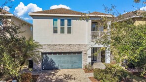 Exterior - Encanto Magic Retreat (Bay Lake)
