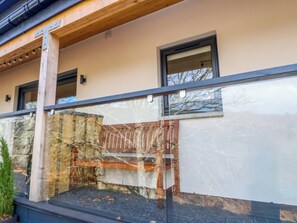 Exterior detail - Mews By The Tay (Aberfeldy)