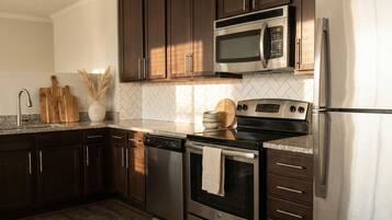 Deluxe Apartment | Private kitchen