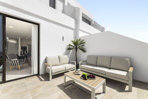 Terrace/patio - Villa Infinity Views 3 by Escape Home (Tahiche)
