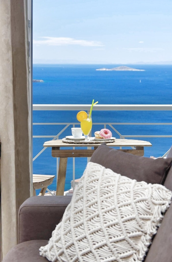 Exterior - TOP SUITES (Syros)