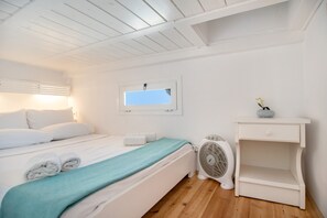 1 habitación, tabla de planchar con plancha y wifi 