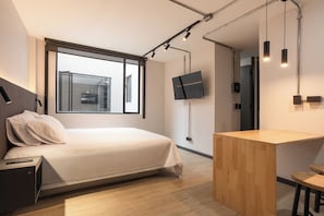 Studio | Desk, free WiFi, bed sheets