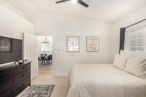 WiFi, bed sheets - 2BR Retreat: Pool, Tesla Charger, Near Attractions (Tempe)