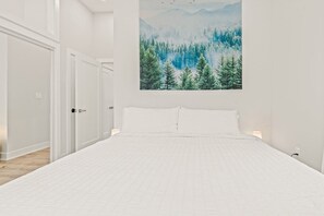 Room - 82 WalkScore | Free Parking | King Bd | Built 2023 (Conshohocken)