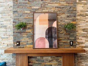 Interior - Real Brick Cherrywood Kitchen Safe Walkable (Philadelphia)