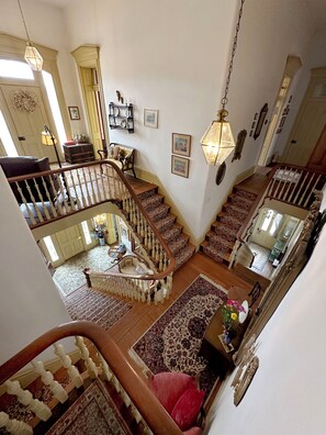 Interior - Rising Hall B&B (Coatesville)