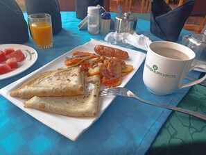 Petit déjeuner continental compris tous les jours