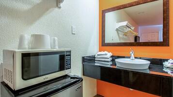 Basic Room | Private kitchen