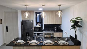 Apartamento, 2 quartos, acessível, para fumantes | Parte interna