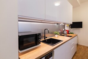 Comfort Apartment, Balcony | Private kitchen - notaMI - Civitali Suite - San Siro (Milan)
