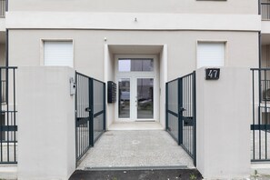 Overnatningsstedets indgangsparti