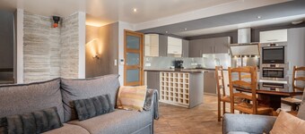 Appartamento 'Loft Accogliente nel Cuore del Villaggio' con Vista Montagna e Wi-Fi