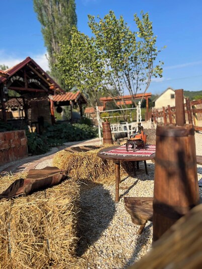 Gara Ranch:  Wild West Retreat Training, Scenic Waterfalls & Nature River Trails