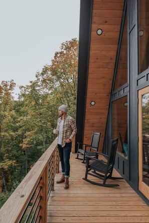 Property grounds - Come Enjoy Weswood - The A-frame at the top of the mountain. (Fannin County)