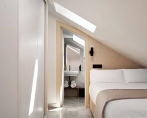 Two Bedroom Apt with rooftop terrace | Individuell dekoriert, individuell eingerichtet