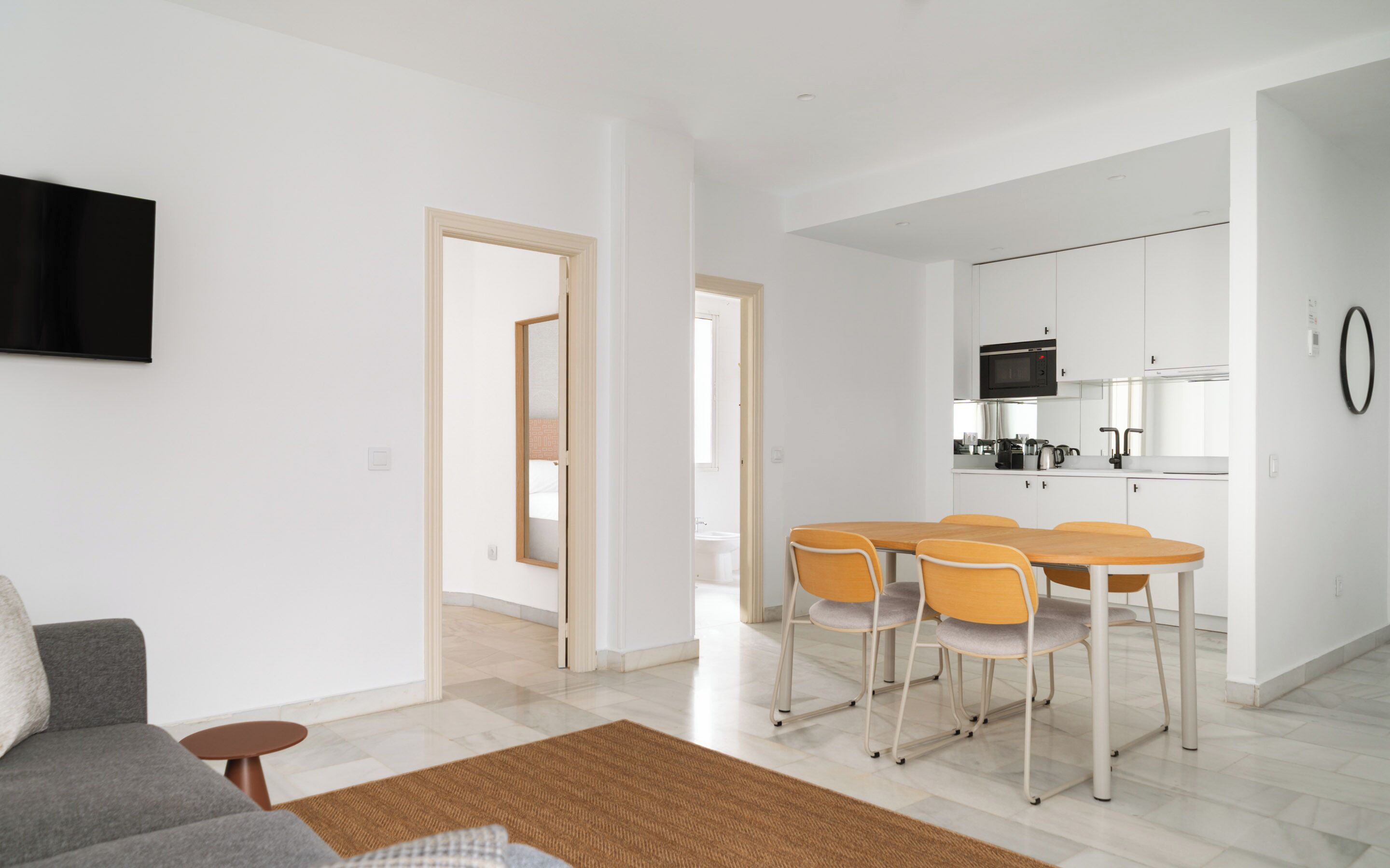 Apartamento con un dormitorio y sofá cama | Cocina privada