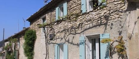 DĂ©tail de lâextĂ©rieur