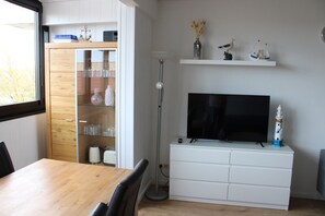 Interior - Modern apartment F423 up to 4 persons (Schönberg OT Holm)