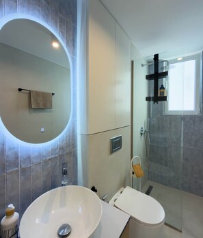 Hair dryer, towels - Turul - Panoramic View (Saranda)