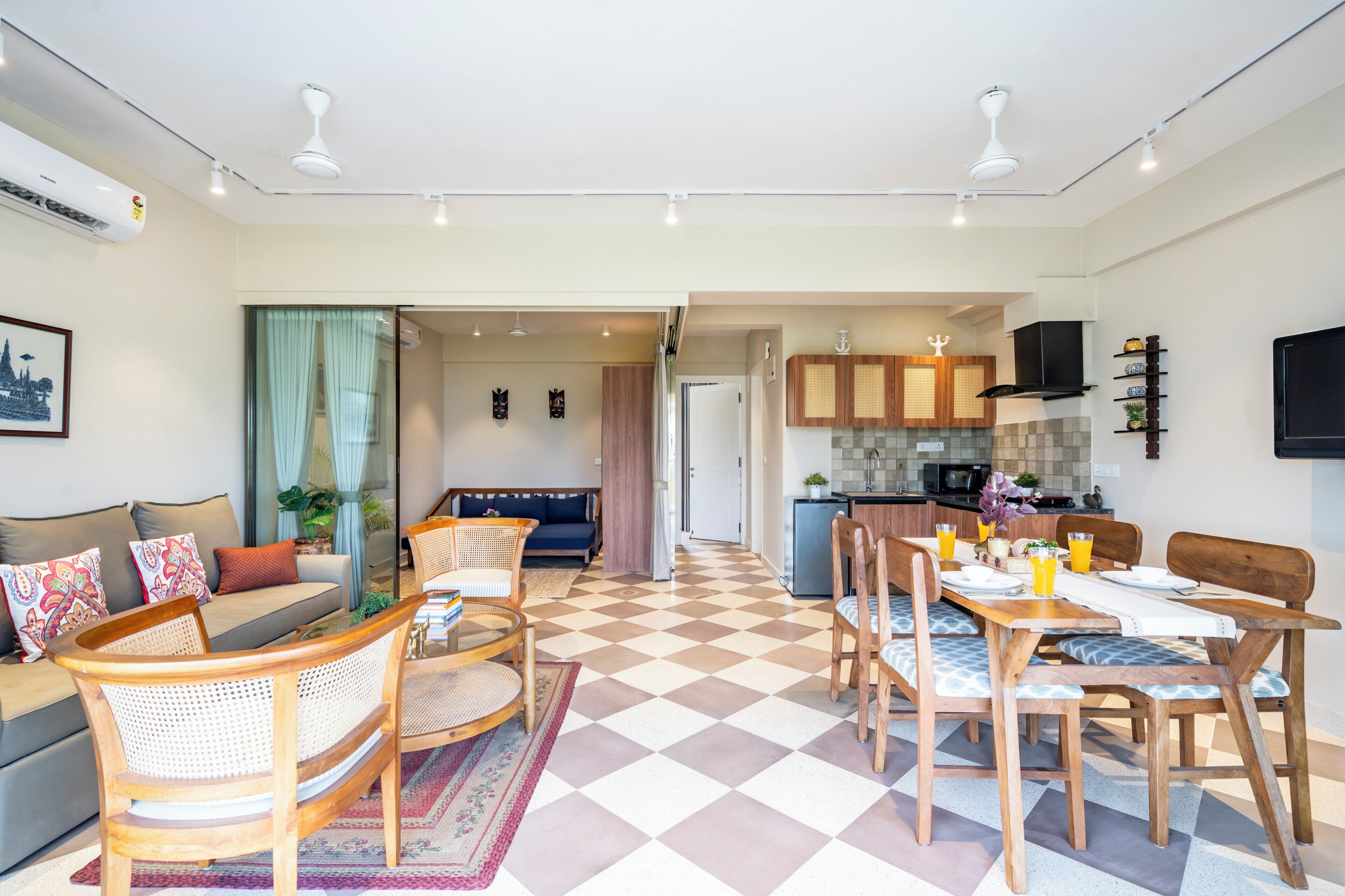 Apartment, 2 Bedrooms, Kitchen | Dining