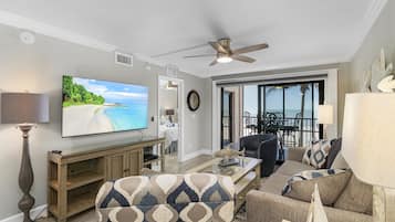 Condo (2 Bedrooms) | Property amenity