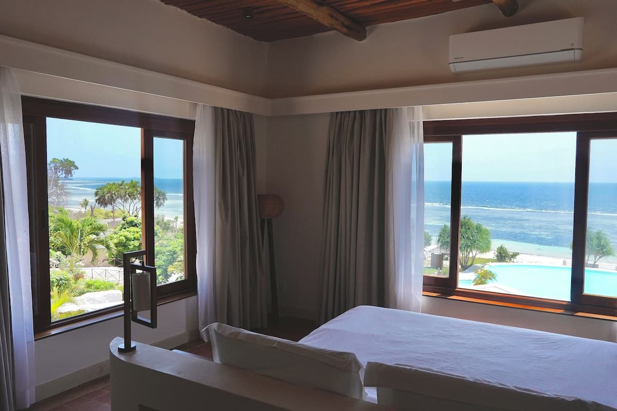 Panoramic Suite, Sea View