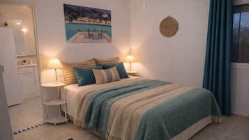 2 slaapkamers, een bureau, een strijkplank/strijkijzer, gratis wifi