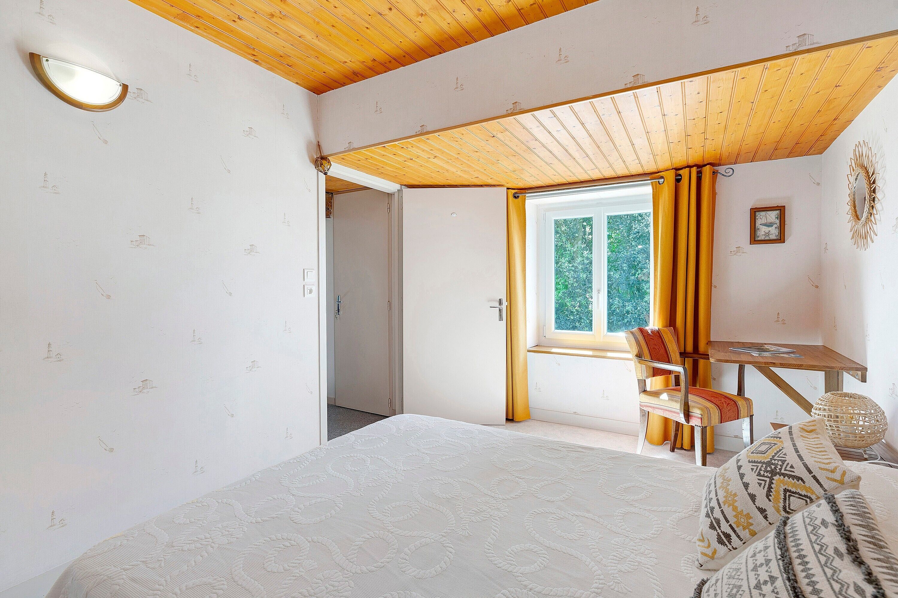 1 habitación, wifi y ropa de cama 