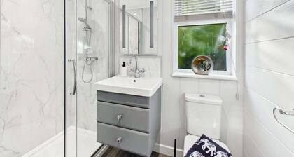 Host & Stay | Marble Lodge
