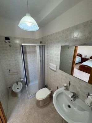 Bathroom - bed and breakfast della palma (Gela)