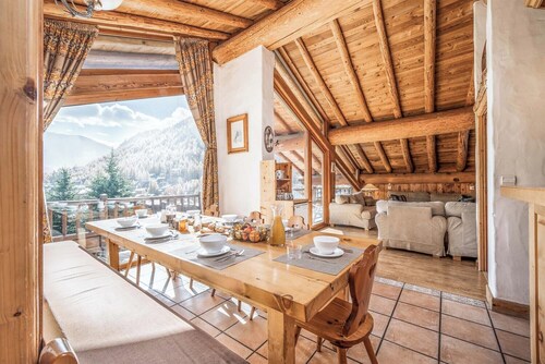 Chalet authentique | Quartier Le Crêt | Jacuzzi
