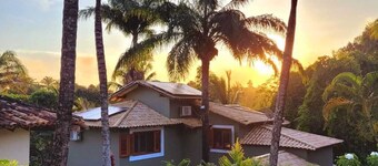 Arraial d'ajuda - house with 4 bedrooms - central area - near Rua Mucugê.